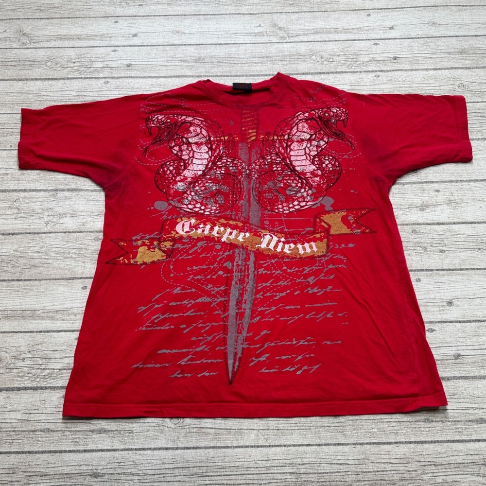 Y2K Carpe Diem T-Shirt Men's XL Red Snake Dagger Graphic Streetwear Skater Goth